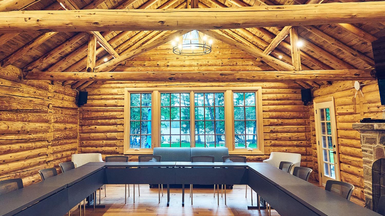 HPH-Post-House-Great-Room-Meeting-Roof-Original